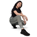 Vibe: Montmartre Portal Leggings Straight Waist with Pockets - images on me