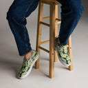 Nature: Victoria Island Petunias Slip-on Canvas Shoes for Men